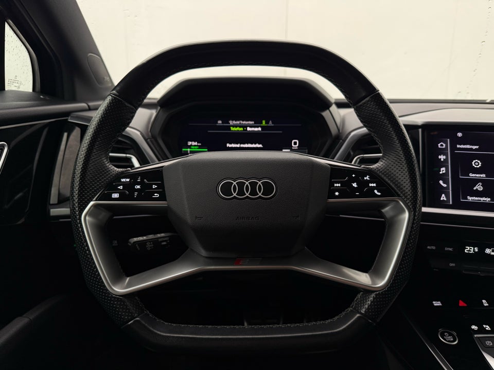 Audi Q4 e-tron 40 S-line Sportback 5d