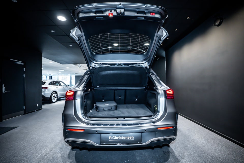 Mercedes EQA250+ AMG Premium 5d
