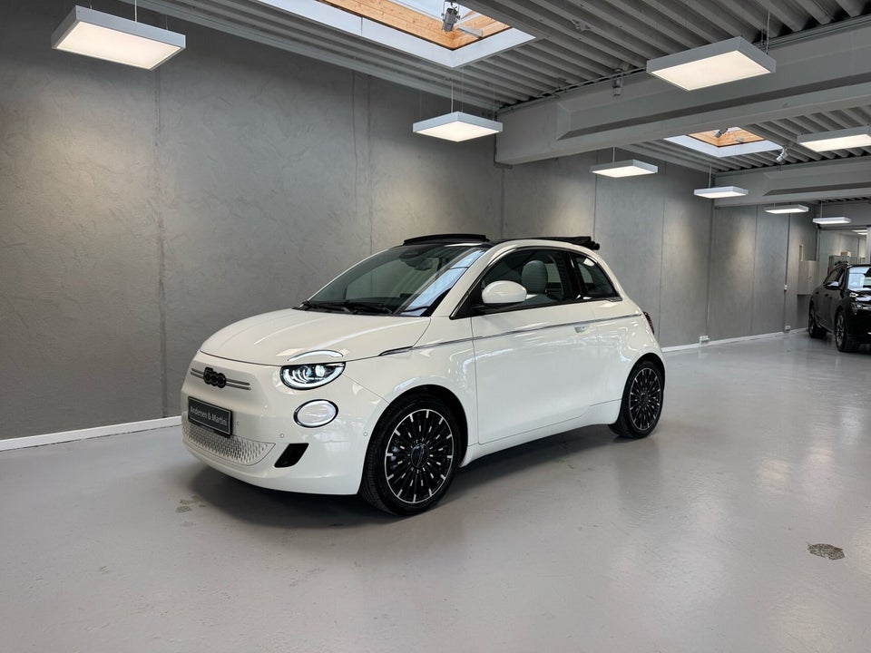 Fiat 500e 42 la Prima by Bocelli Cabrio 2d
