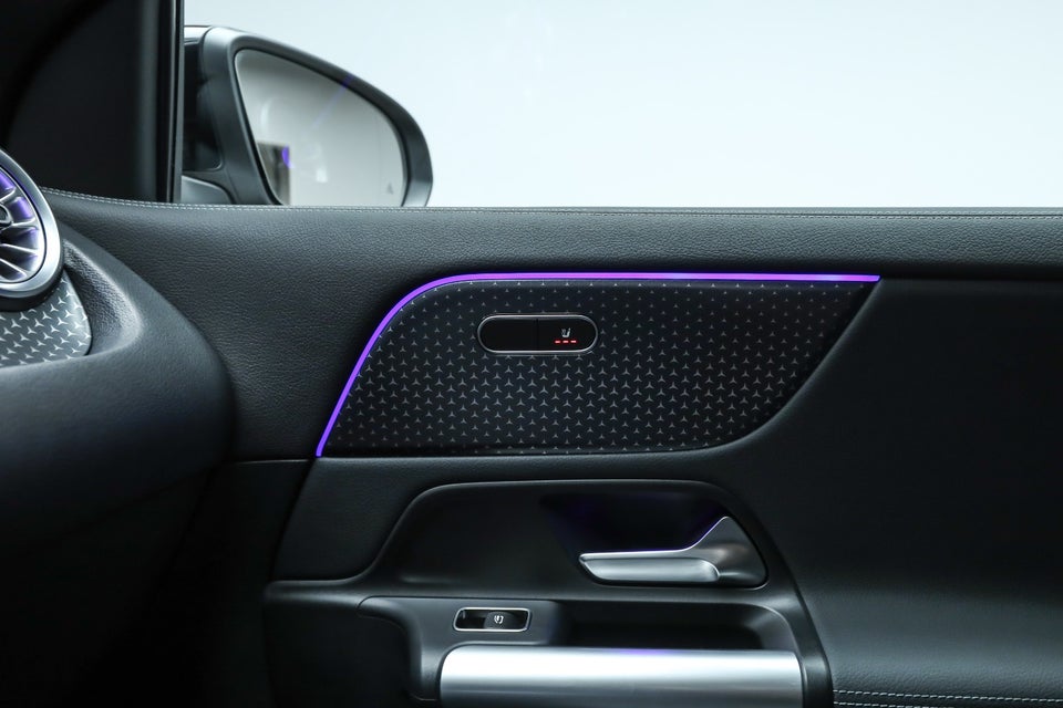 Mercedes EQA250+ Progressive Advance 5d