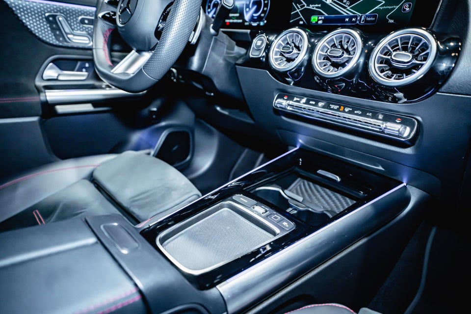 Mercedes EQA250+ AMG Premium 5d