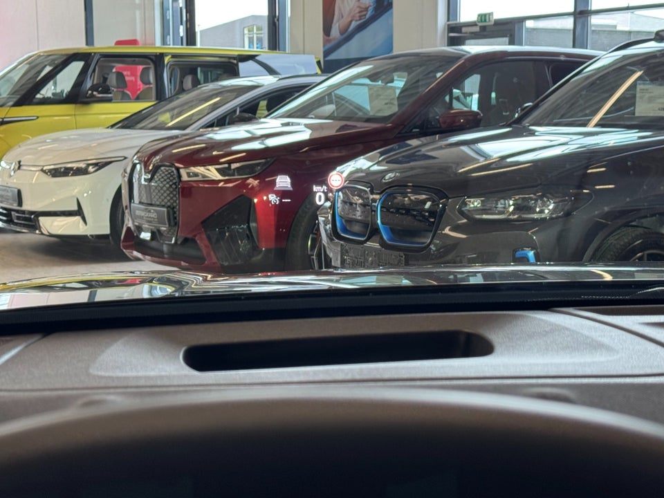 Ford Explorer 82 Premium Extended Range 5d