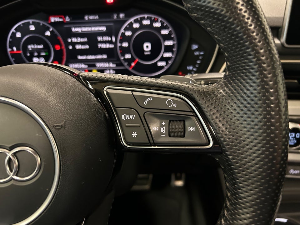 Audi A4 2,0 TDi 150 Avant 5d