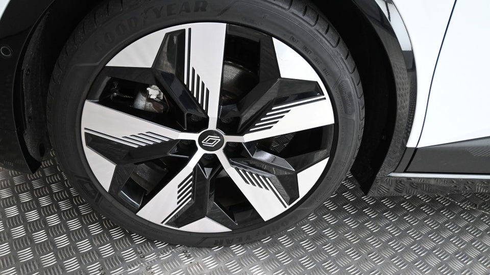 Renault Megane E-Tech 60 Techno 5d