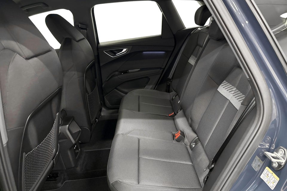 Audi Q4 e-tron performance 5d