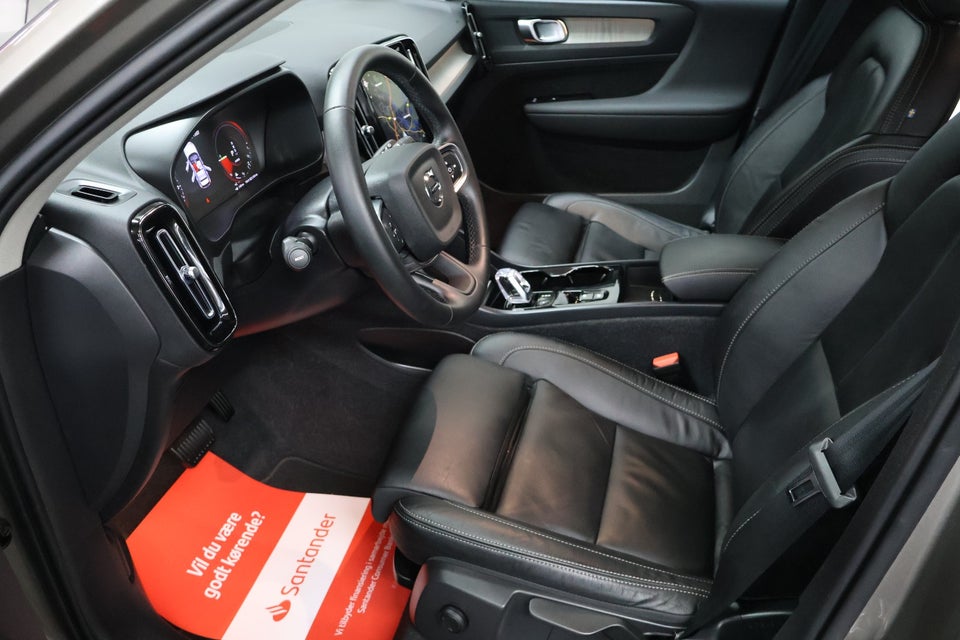 Volvo XC40 1,5 T5 ReCharge Inscription aut. 5d