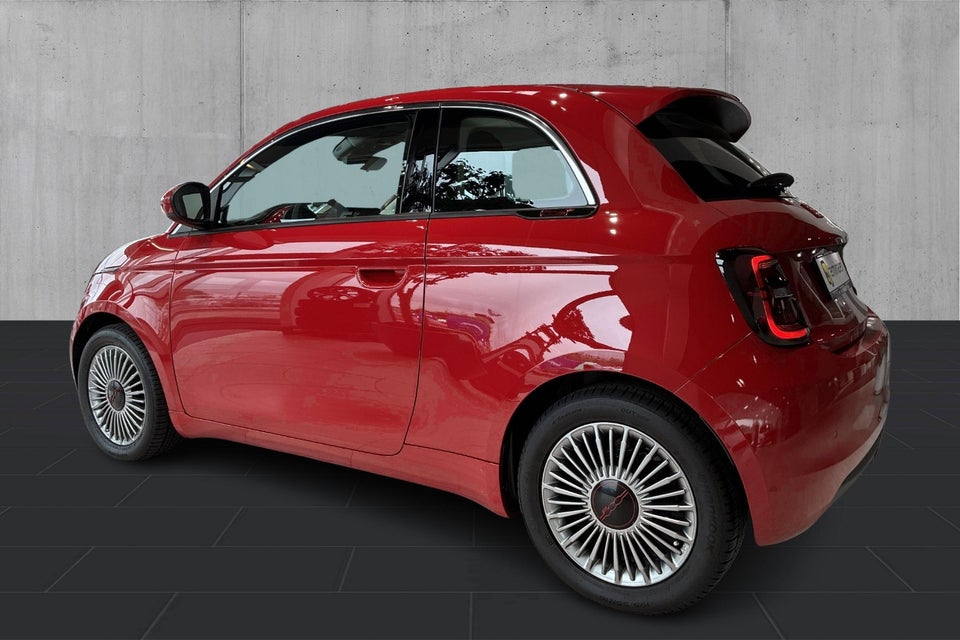 Fiat 500e 24 (RED) 3d