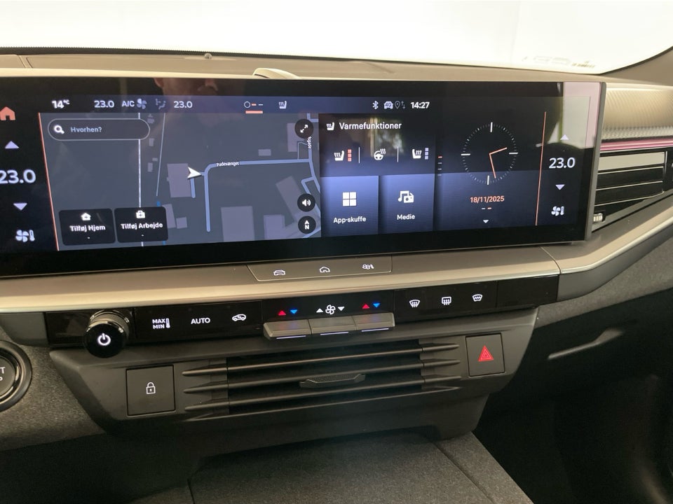 Opel Grandland-e 73 GS Sky 5d