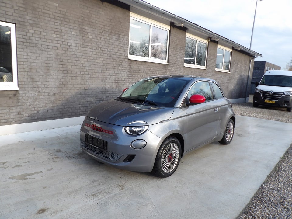 Fiat 500e 42 Icon 3d