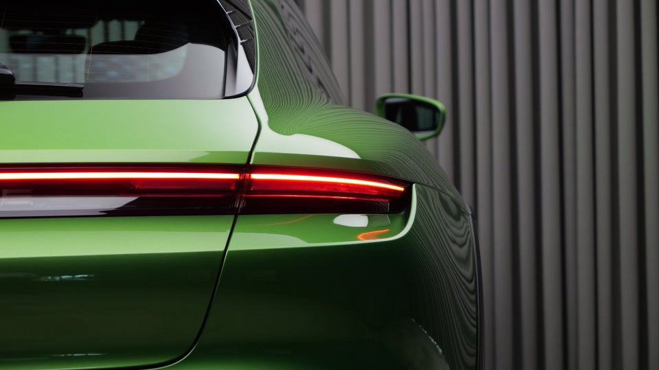 Porsche Taycan 4S Performance+ Cross Turismo 5d