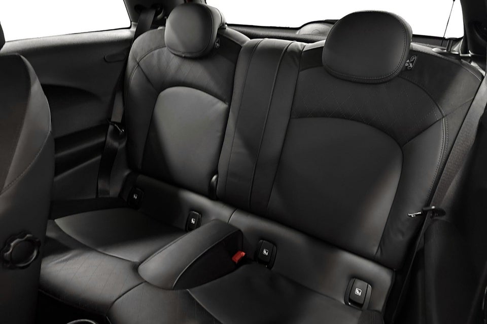 MINI Cooper SE Yours Trim 3d