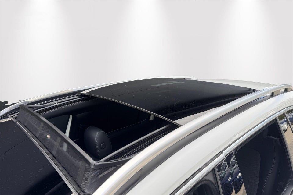 Mercedes EQB300 Progressive 4Matic 7prs 5d