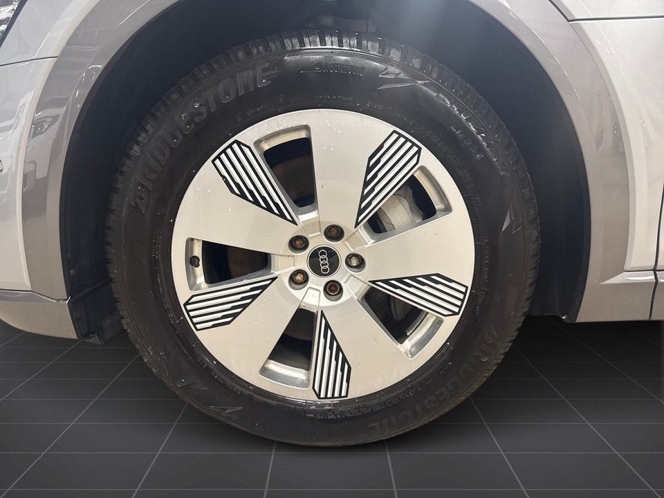 Audi e-tron 55 Advanced quattro 5d