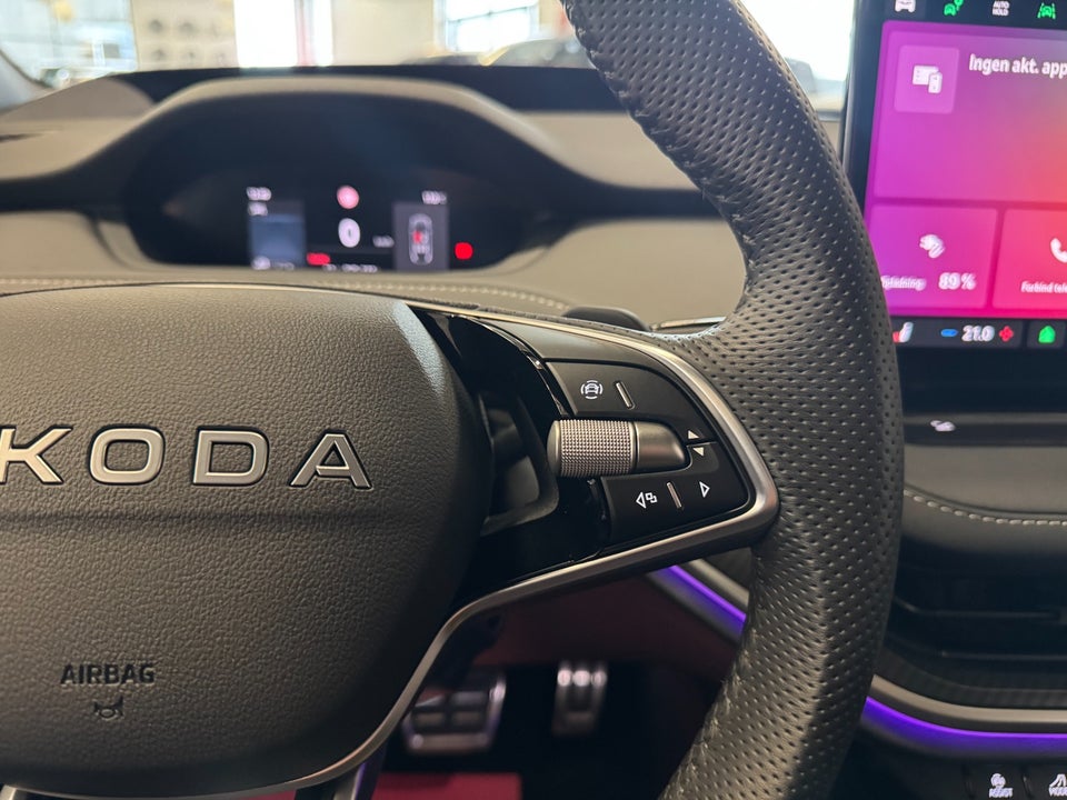 Skoda Enyaq 85 iV Sportline Maxx Coupé 5d