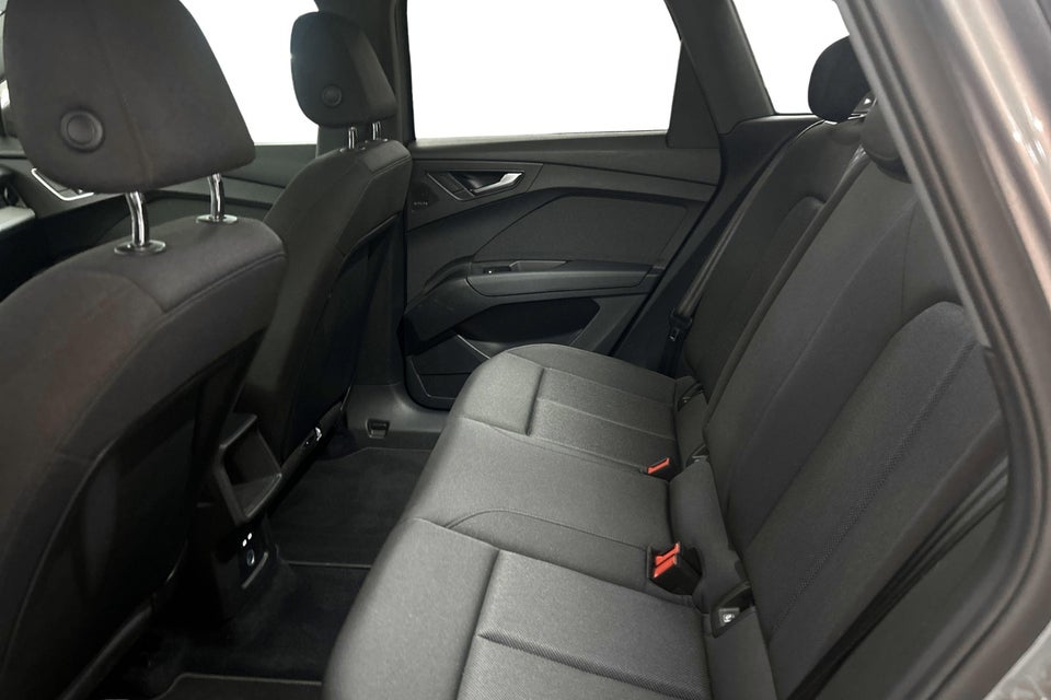 Audi Q4 e-tron 40 Attitude 5d