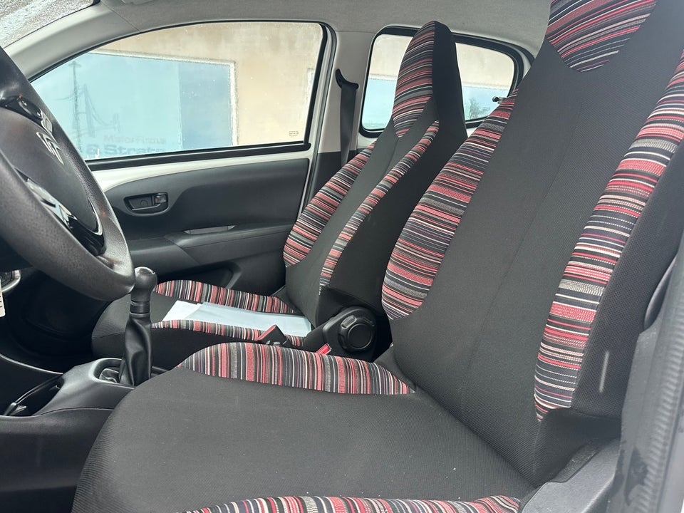 Citroën C1 1,2 PureTech Shine 5d