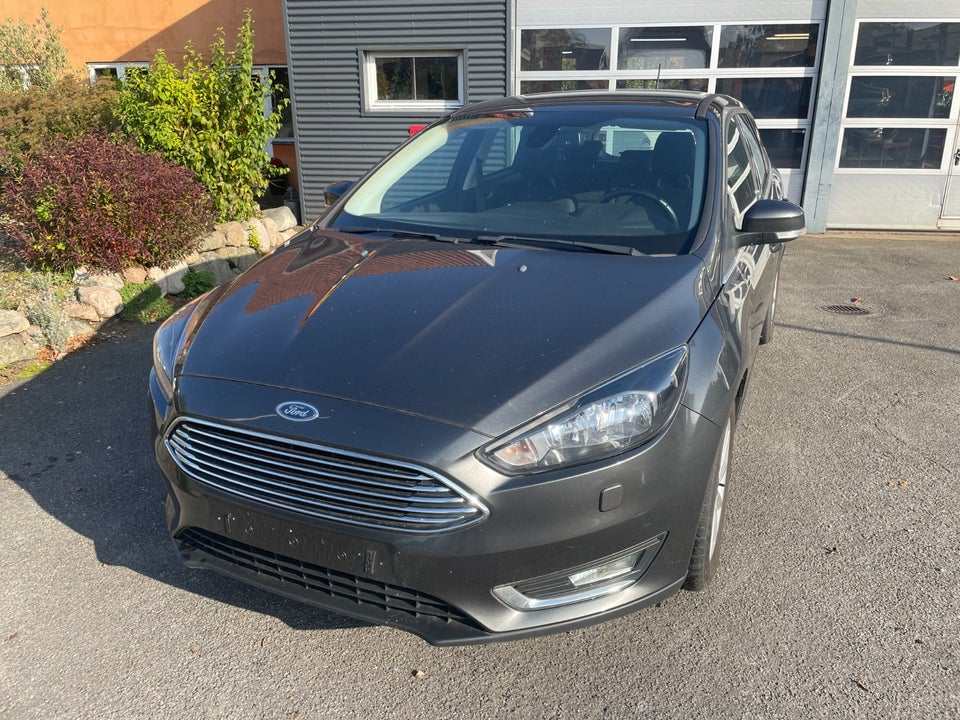 Ford Focus 1,5 SCTi 150 Titanium stc. 5d