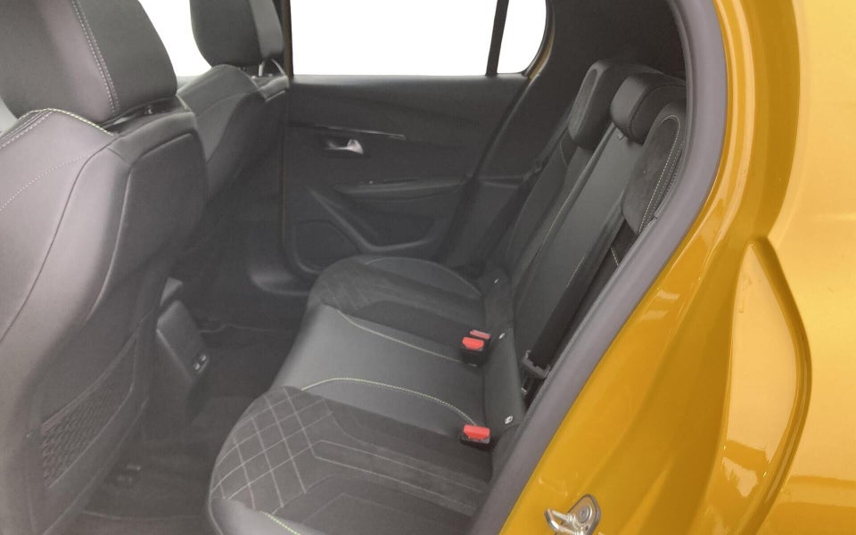 Peugeot e-208 50 GT 5d