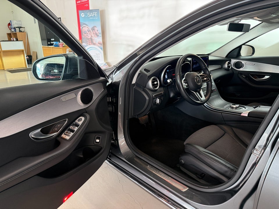 Mercedes C220 d 2,0 Advantage stc. aut. 5d