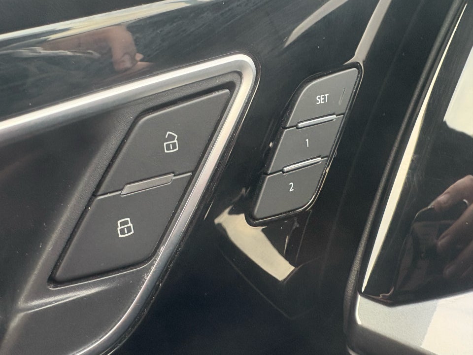 Audi Q4 e-tron 50 Attitude Sportback quattro 5d