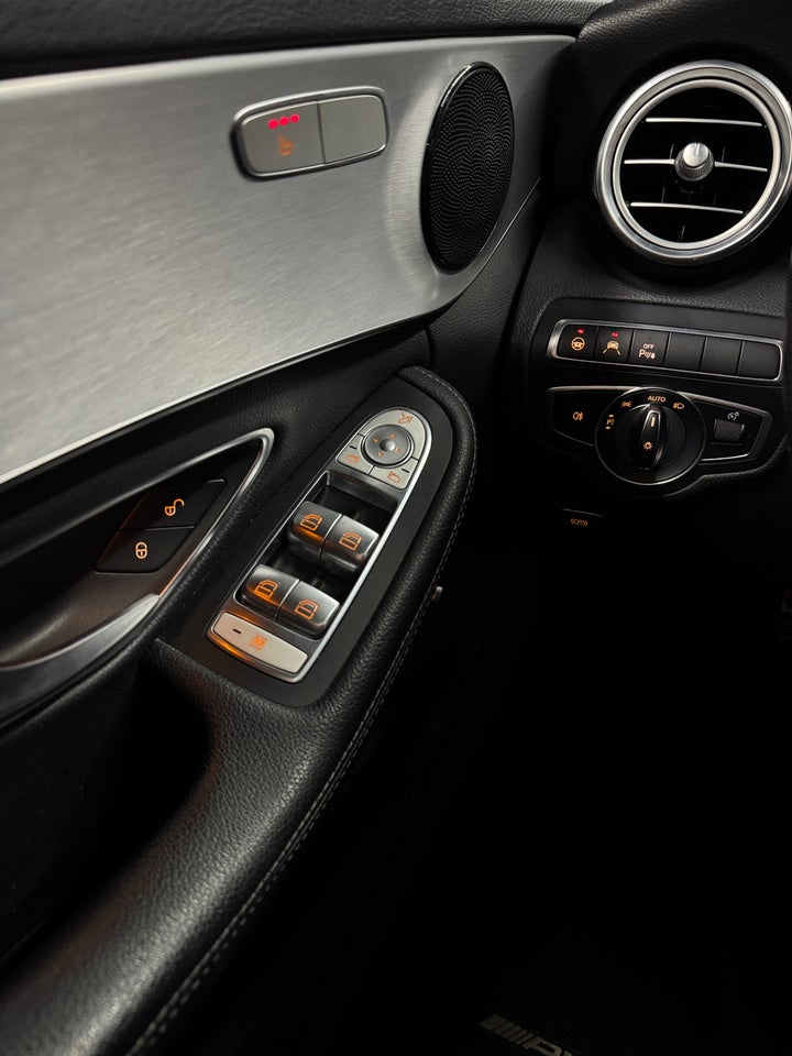 Mercedes C220 d 2,2 AMG Line stc. aut. 5d