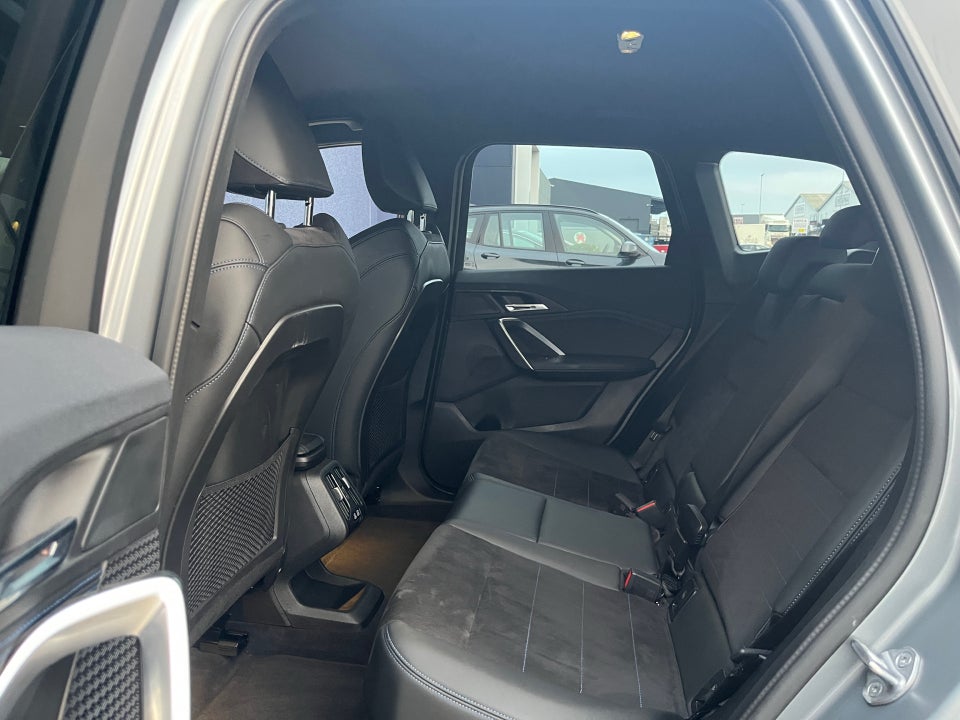 BMW iX1 eDrive20 M-Sport 5d