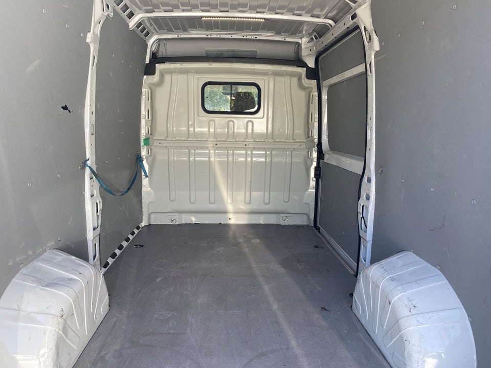 Citroën Jumper 33 2,2 BlueHDi 140 L2H2