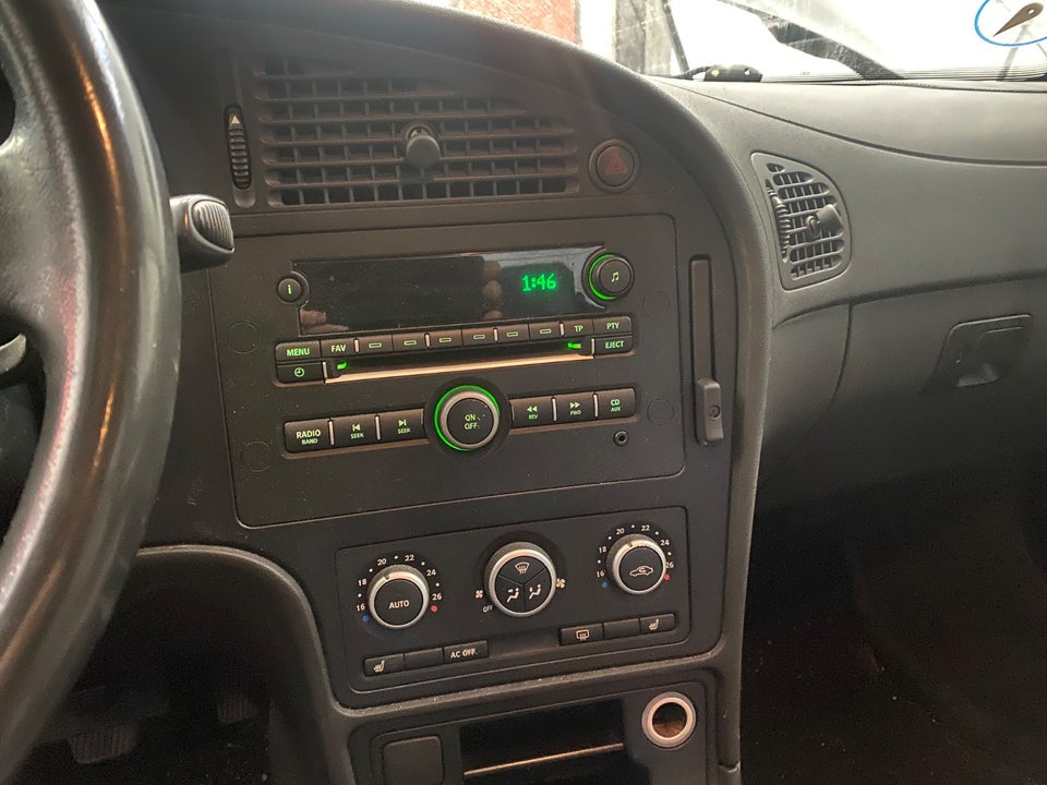 Saab 9-5 2,0 t Linear SportCombi 5d