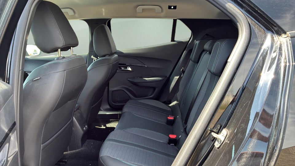 Peugeot 2008 1,2 PureTech 130 Evolution+ EAT8 5d