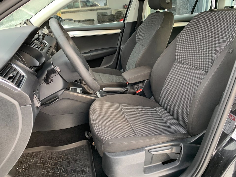 Skoda Octavia 1,2 TSi 110 Ambition Combi 5d