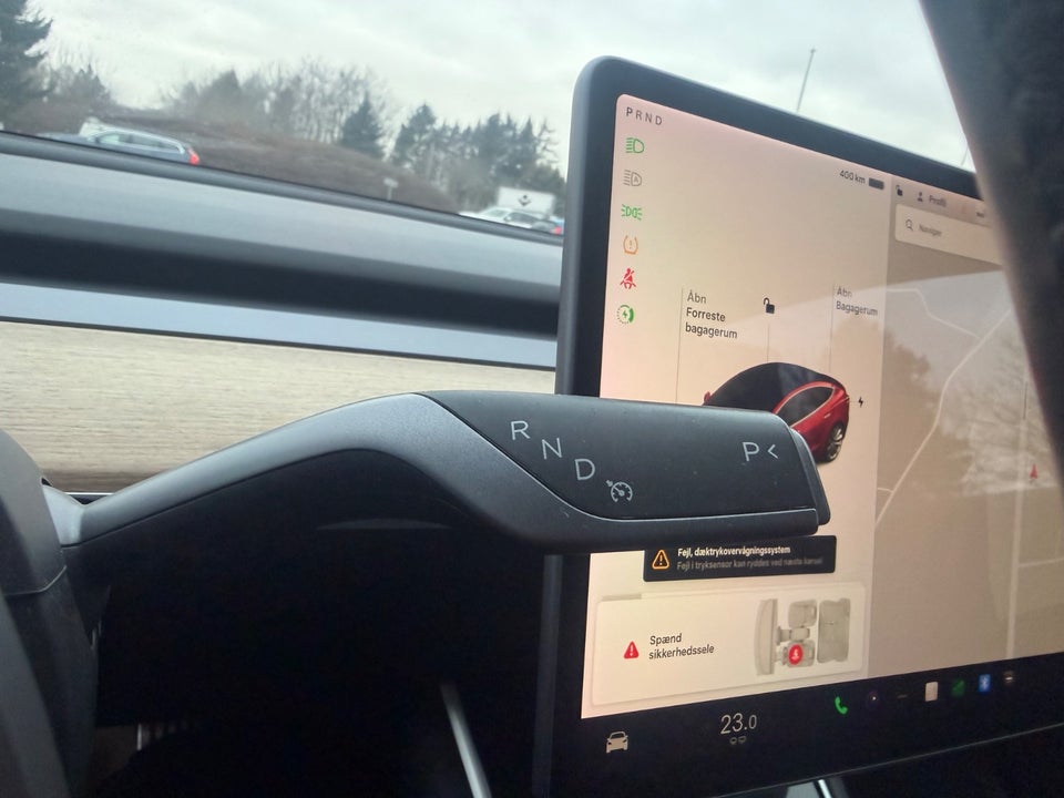 Tesla Model 3 Long Range AWD 4d