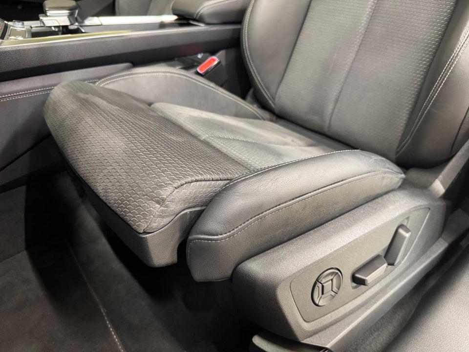 Audi e-tron 55 S-line Sportback quattro 5d