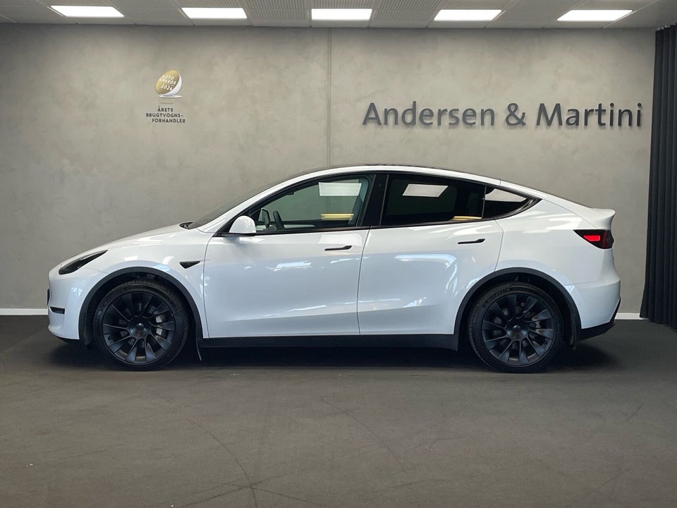 Tesla Model Y Long Range AWD 5d