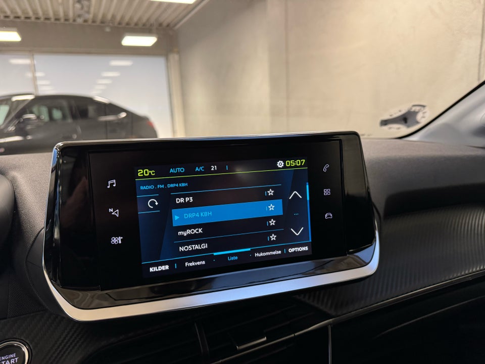 Peugeot e-208 50 Active 5d