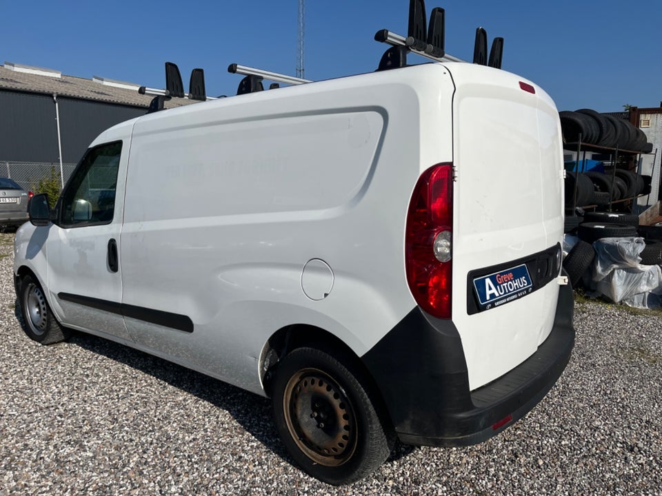 Fiat Doblò Cargo 1,3 MJT Basic L2 4d