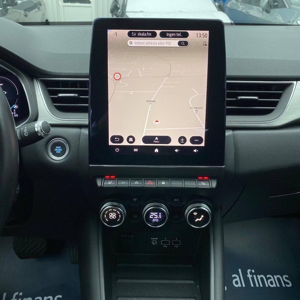 Renault Captur 1,6 E-Tech Intens 5d