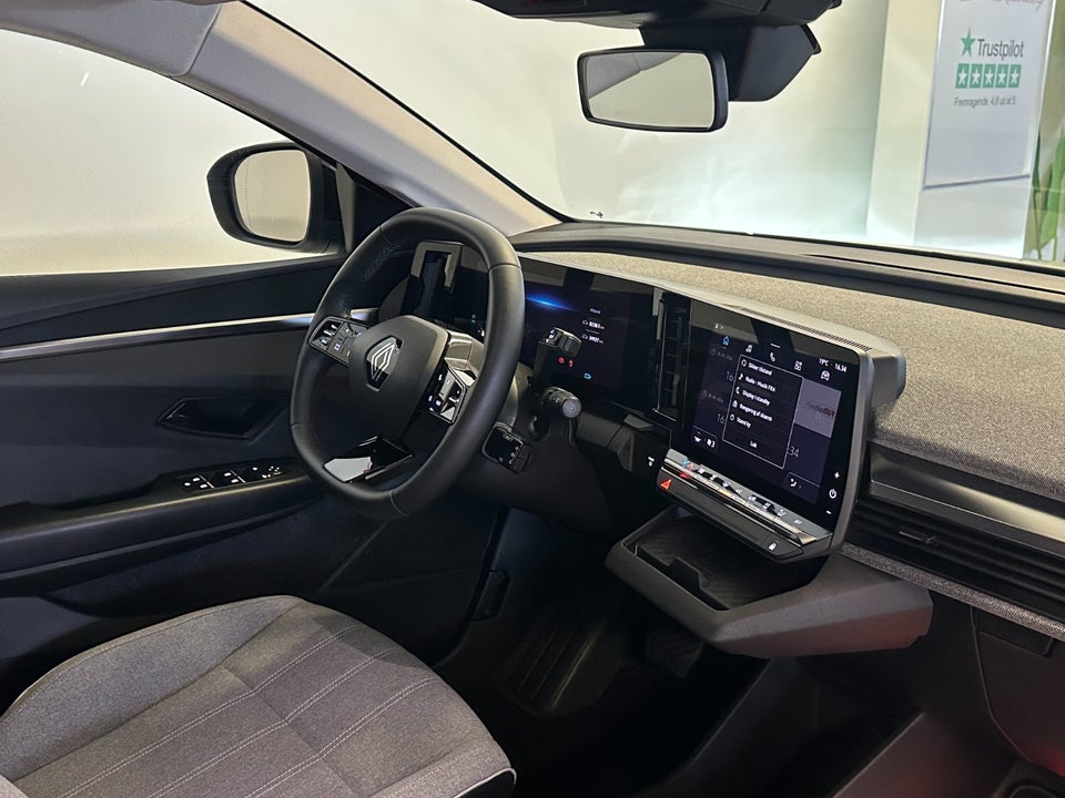 Renault Megane E-Tech 60 Optimum Charge 5d