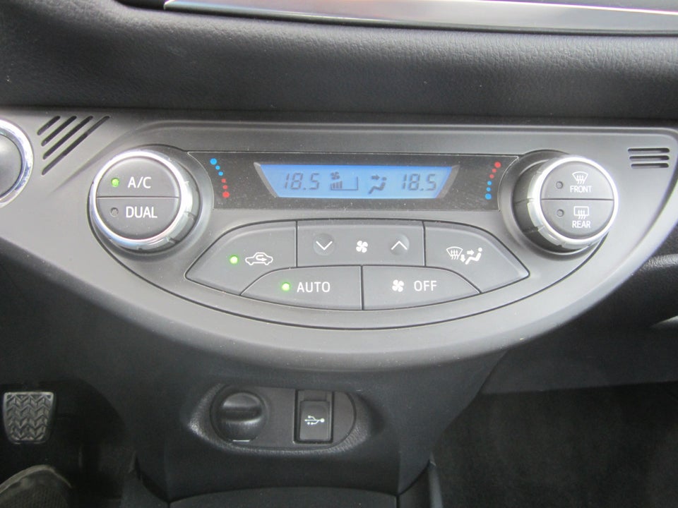 Toyota Yaris 1,5 VVT-iE T3 Smart 5d