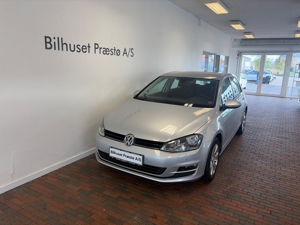 VW Golf VII 1,4 TSi 122 Highline BMT 5d