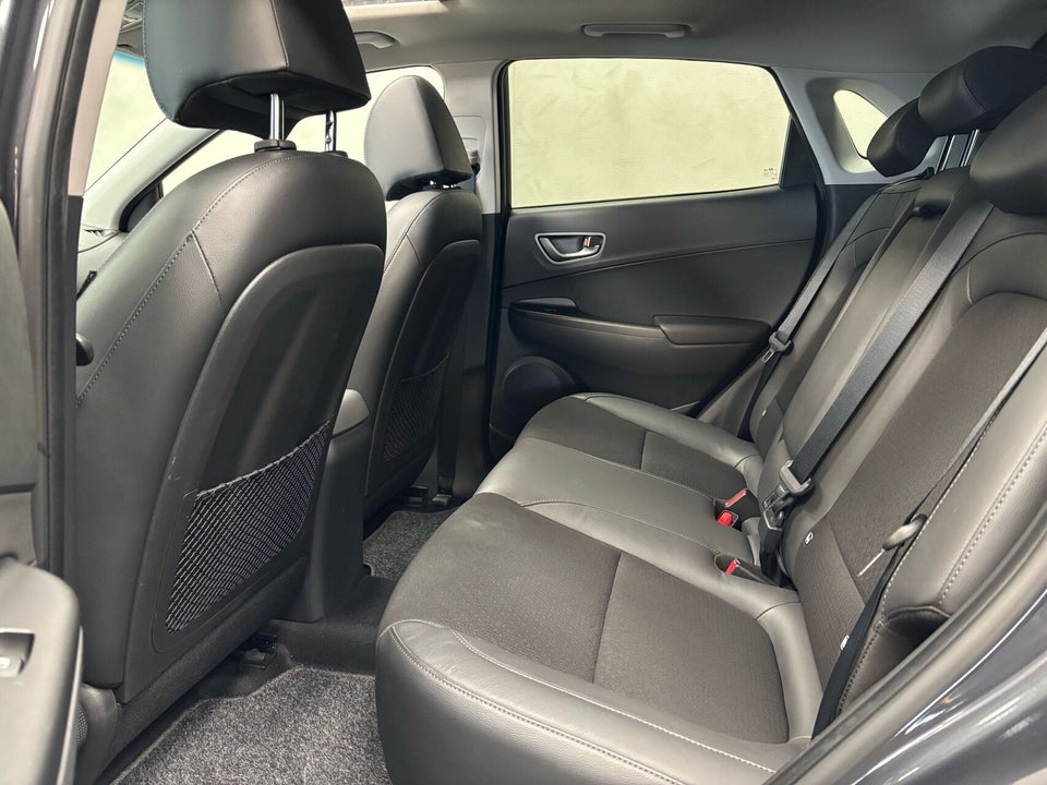 Hyundai Kona 64 EV Style 5d