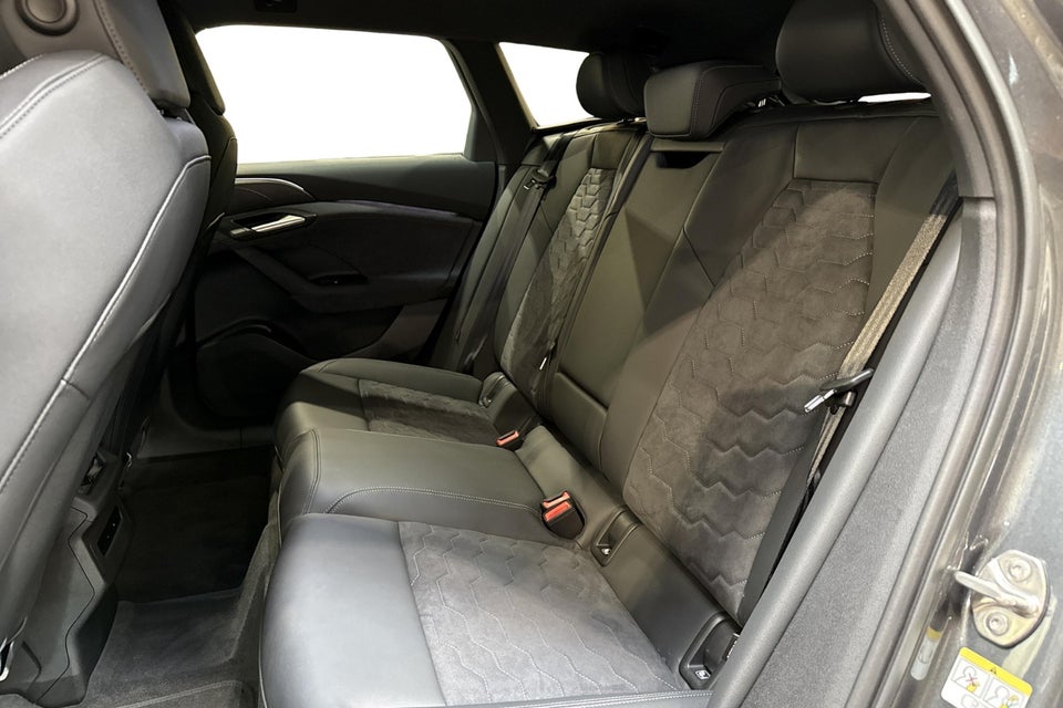 Audi A6 e-tron S-line plus Avant 5d