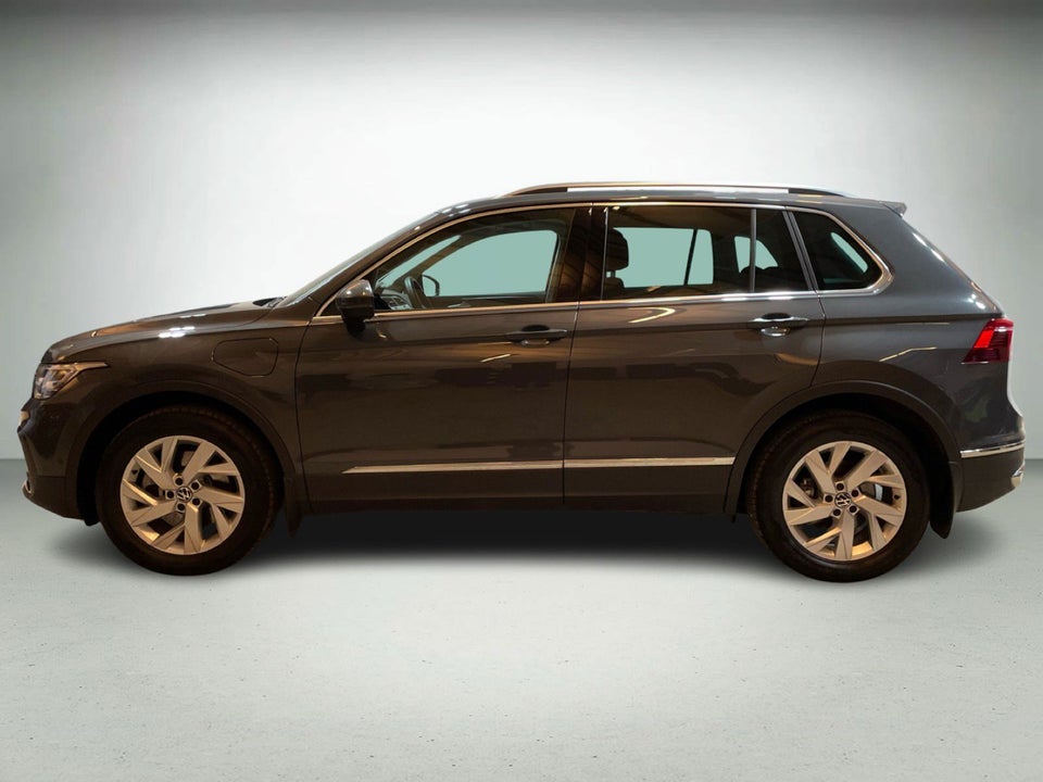 VW Tiguan 1,4 eHybrid Elegance DSG 5d