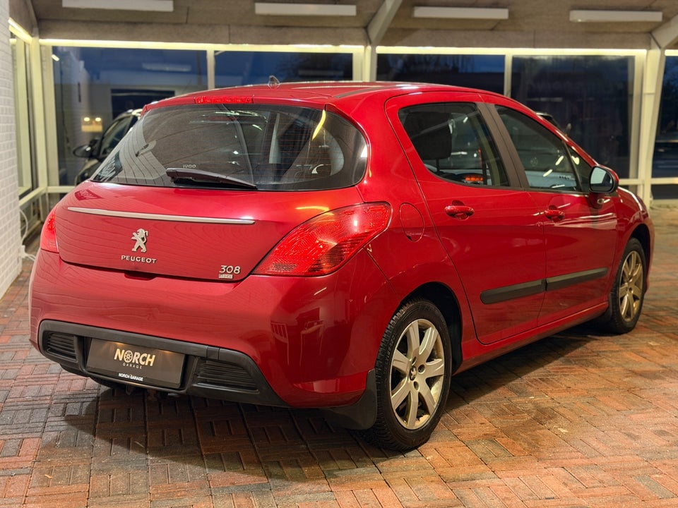 Peugeot 308 1,6 e-HDi 112 Access 5d