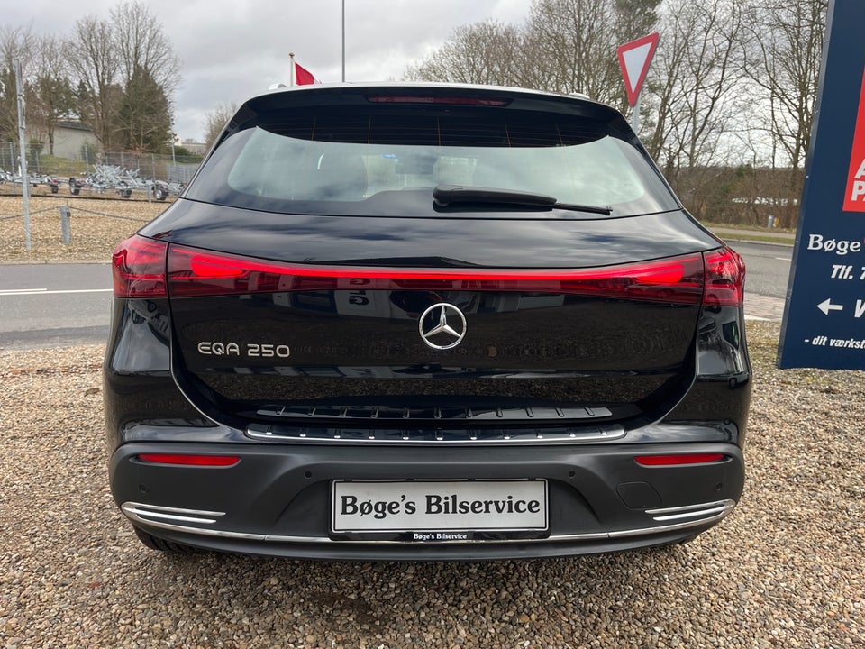 Mercedes EQA250 Progressive Advance 5d
