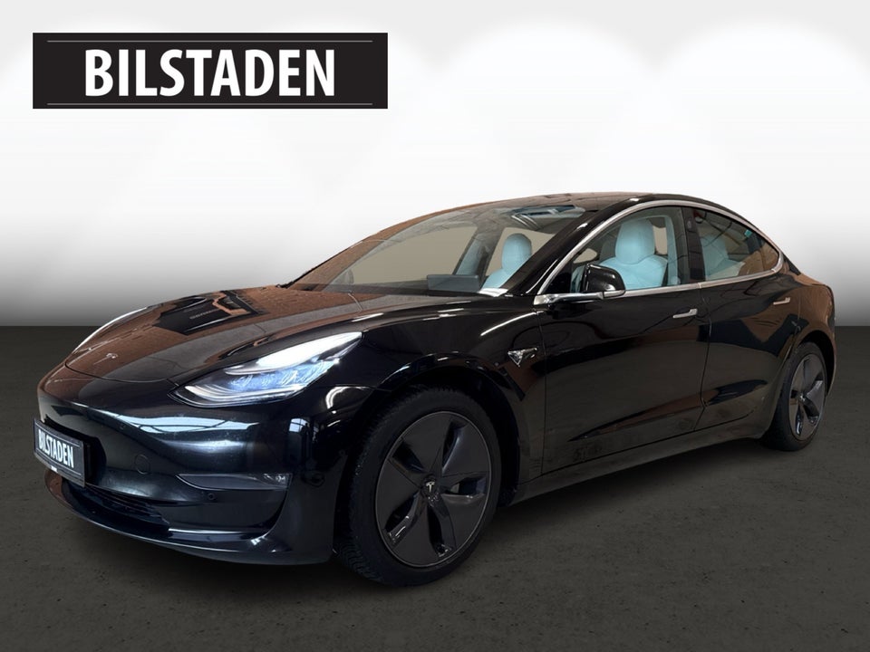 Tesla Model 3 Long Range AWD 4d