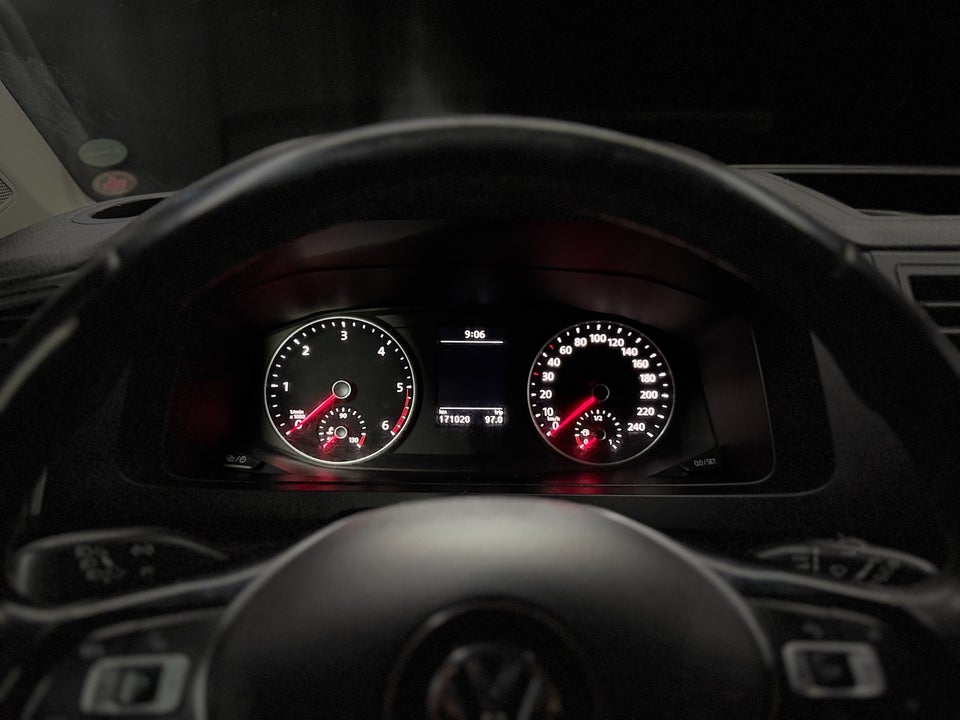 VW Transporter 2,0 TDi 204 Kassevogn DSG lang