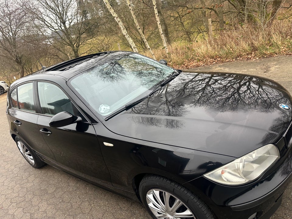 BMW 116i 1,6 Advantage 5d