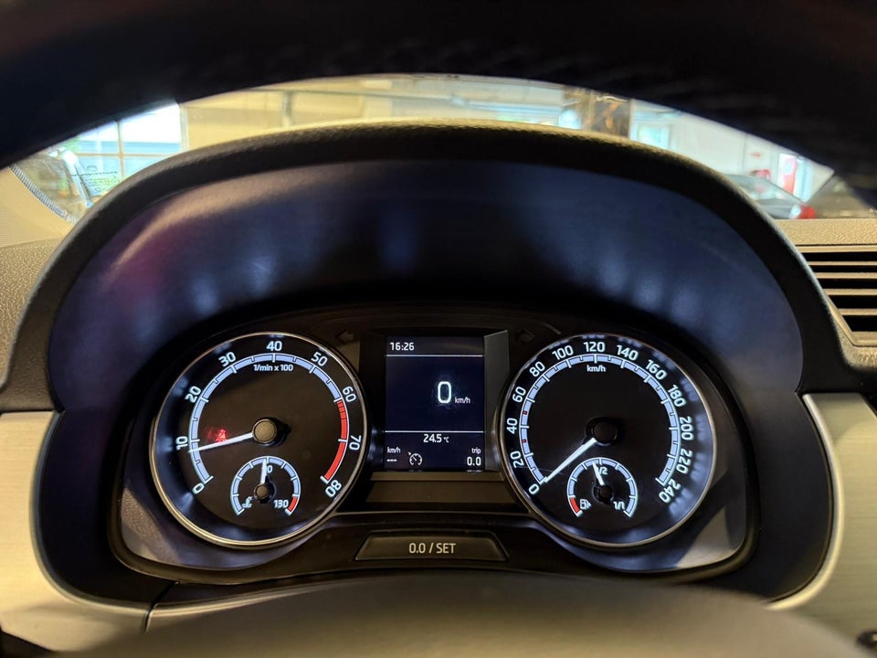 Skoda Fabia 1,0 MPi 60 Ambition 5d