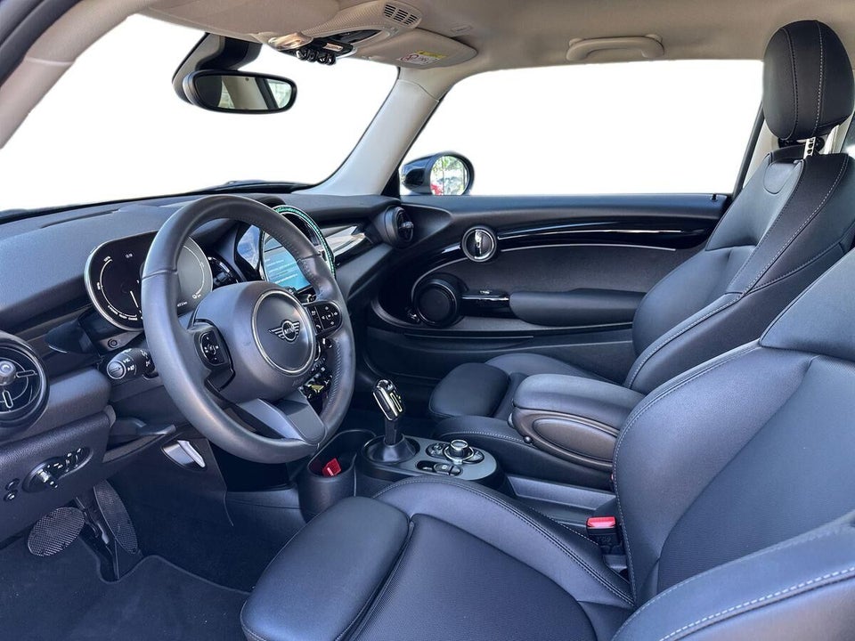 MINI Cooper SE Edition Premium Plus 3d