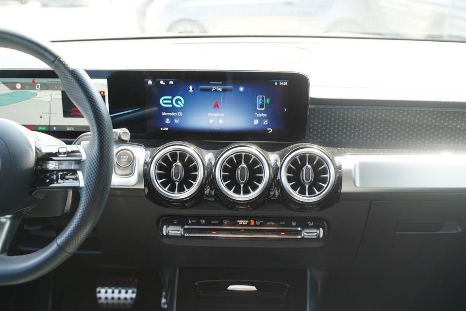 Mercedes EQB300 AMG Line 4Matic 5d